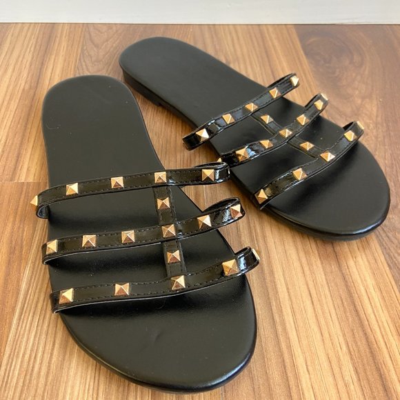 Pyramid Gold Studded Caged Patent Flat Slip-On Slide Sandals Boho Beachy - Picture 2 of 9